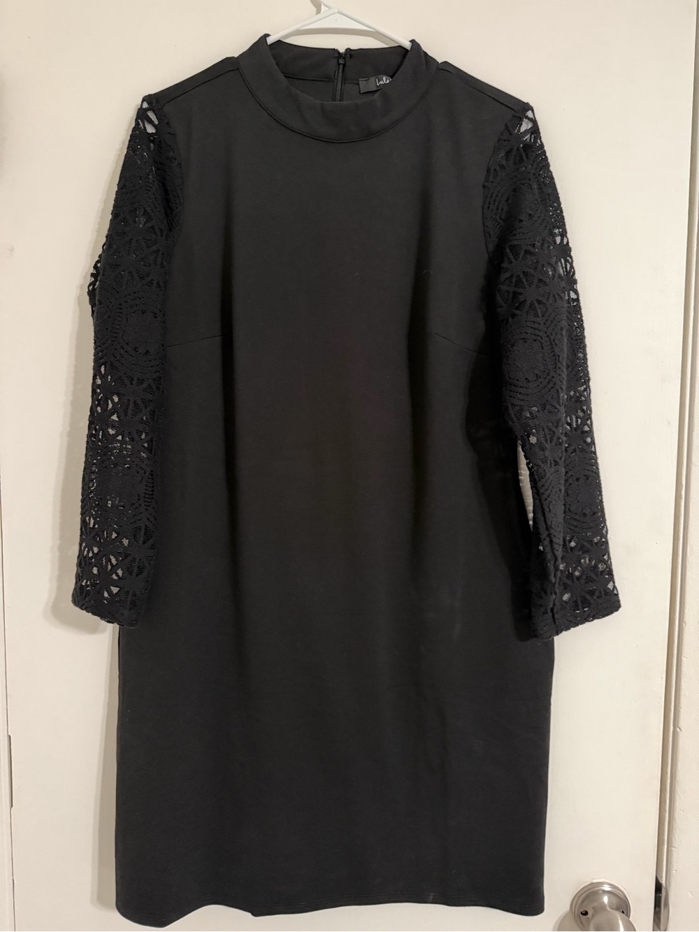 Lulu's Black Lace Sleeve Shift Dress Women’s XL